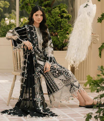 Fareesa Luxury Lawn Embroidered 3 PC FS5060