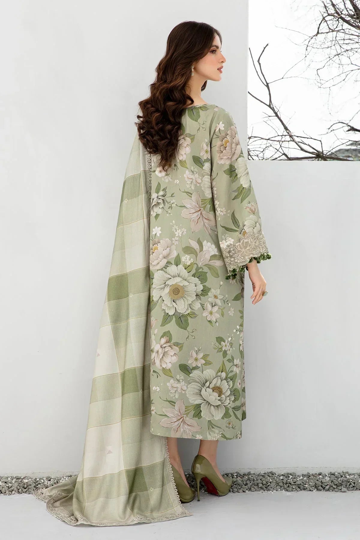 Baroque 3PC Karandi Printed Shirt with Karandi Printed Dupatta and Trouser – ZC801