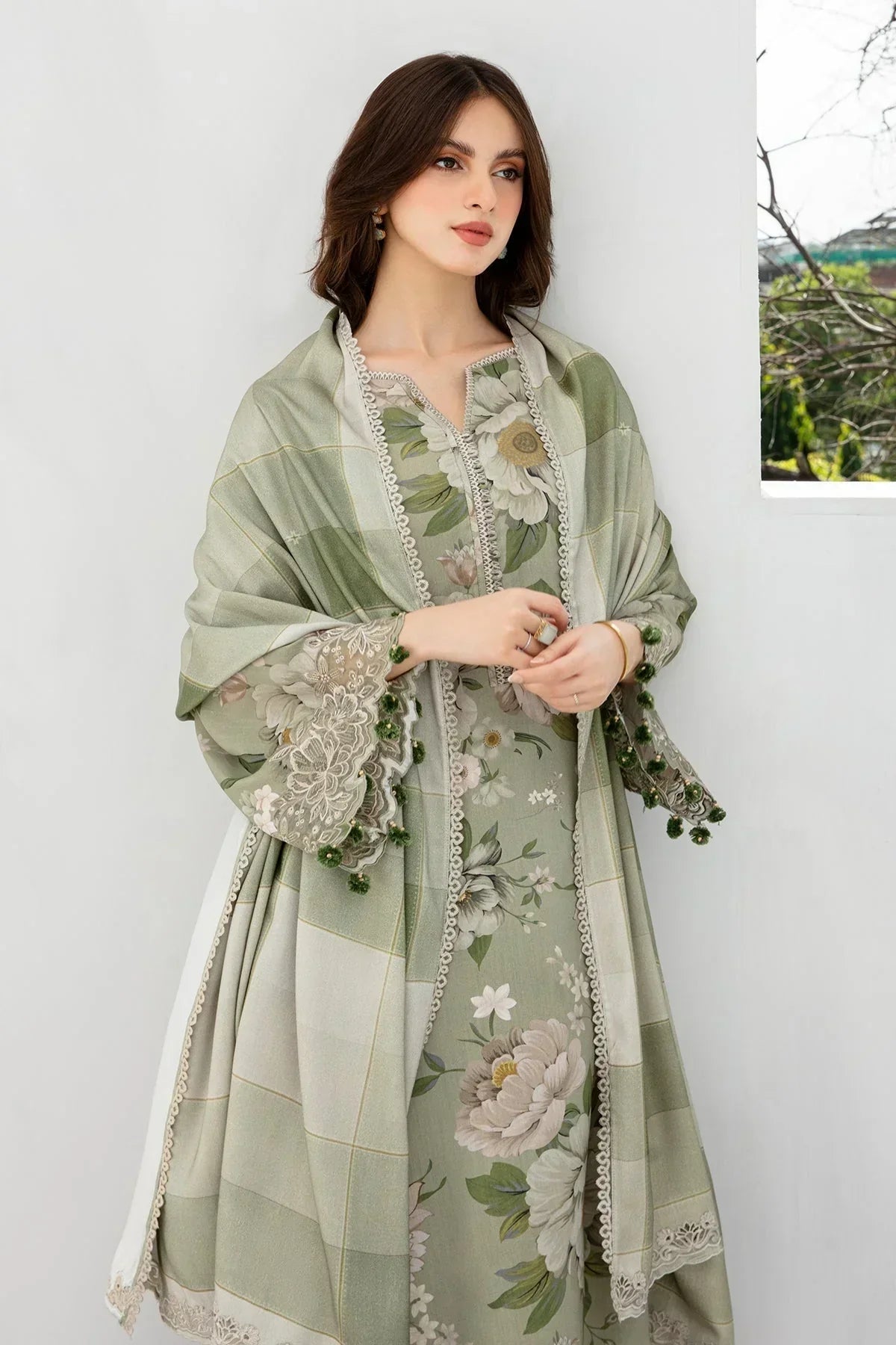 Baroque 3PC Karandi Printed Shirt with Karandi Printed Dupatta and Trouser – ZC801