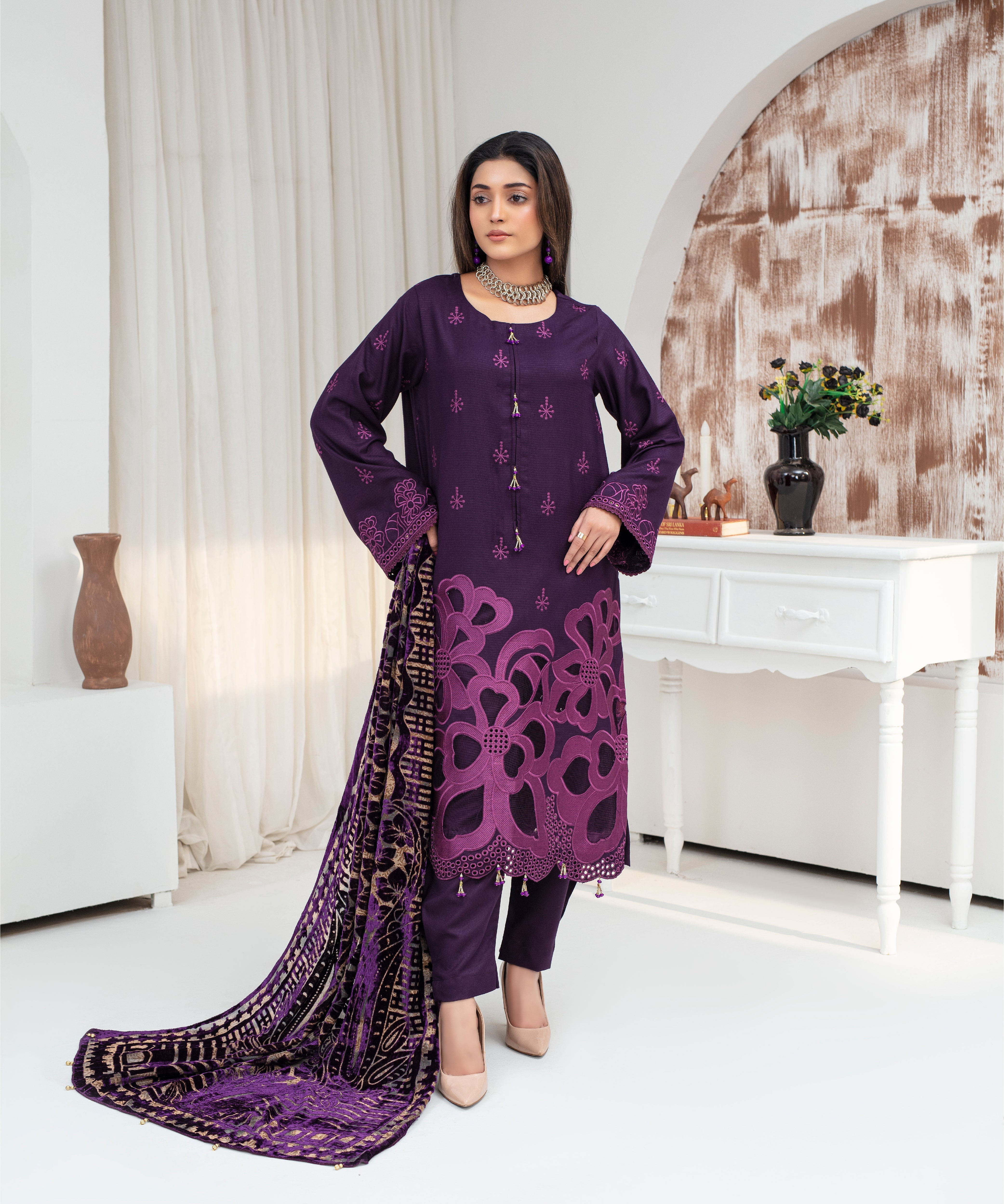 Dhanak 3PC Chikankari Embroidered Shirt with Velvet Plachi Shawl – ZC2108