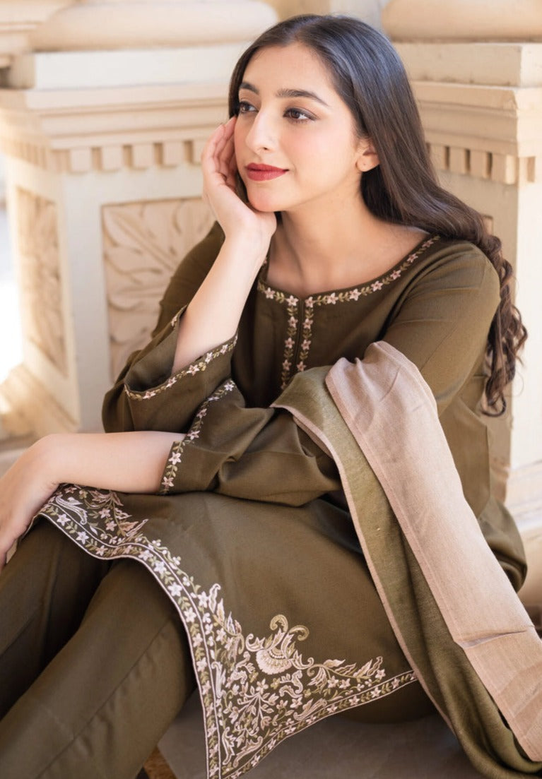 Dhanak Luxe 3PC Embroidered Unstitched Dress – ZC611