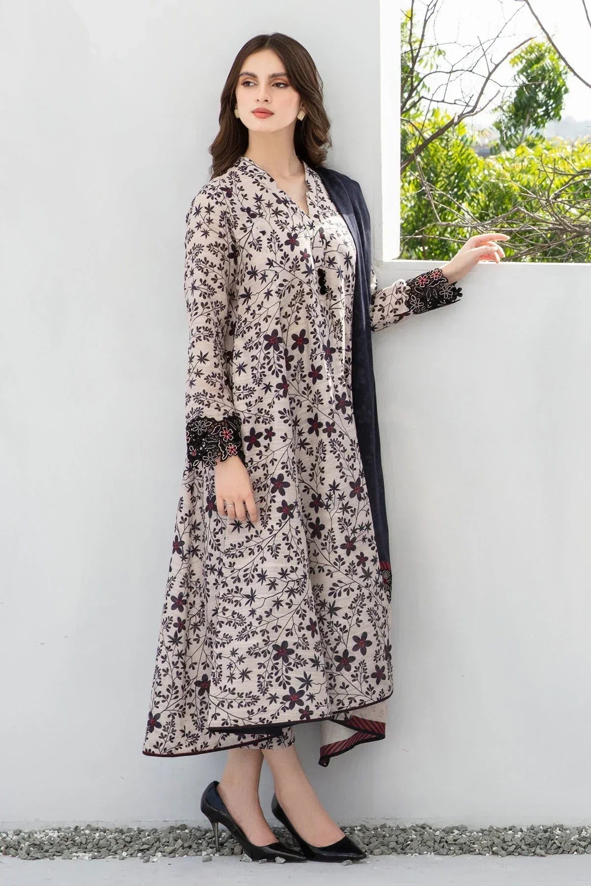 Baroque 3PC Karandi Printed Shirt with Karandi Printed Dupatta and Trouser – ZC802
