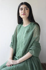 Dyot 3PC Dhanak Embroidered Shirt with Organza Dupatta – ZC140